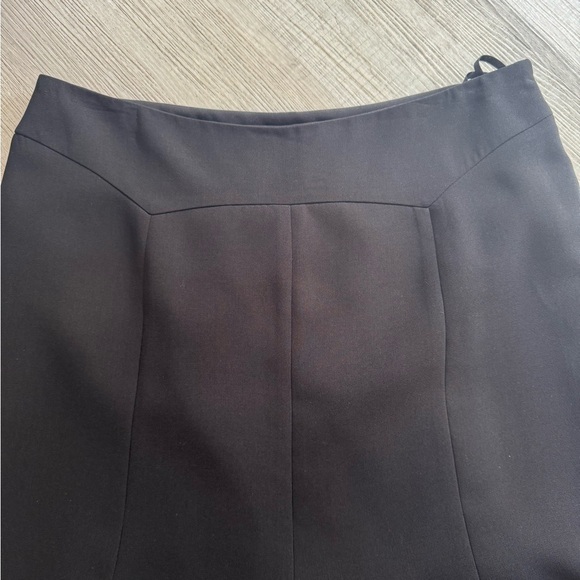 Jones Wear black women’s skirt. Size 12 - Picture 10 of 11